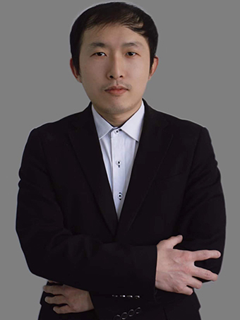 李行